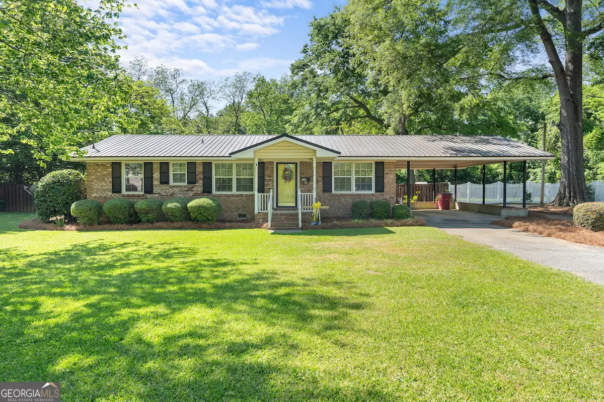 309 Washington Avenue, Sandersville, GA 31082 - #1