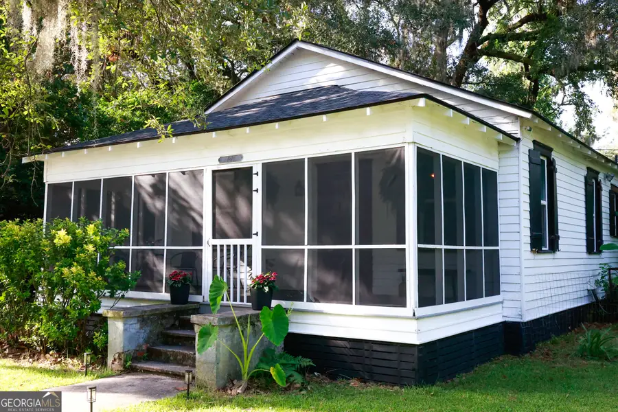 1217 E 67th Street, Savannah, GA 31404 - #3