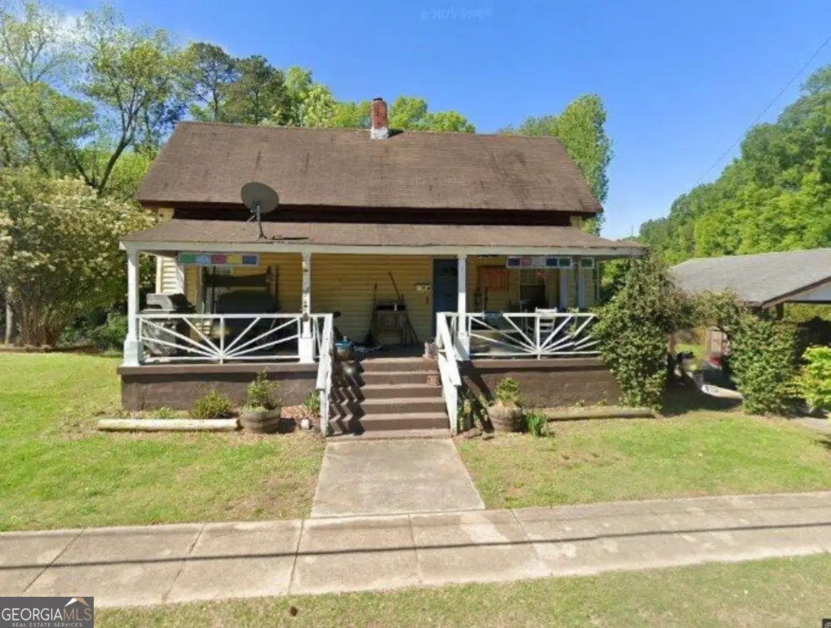 334 Atlanta Street, Barnesville, GA 30204 - #1