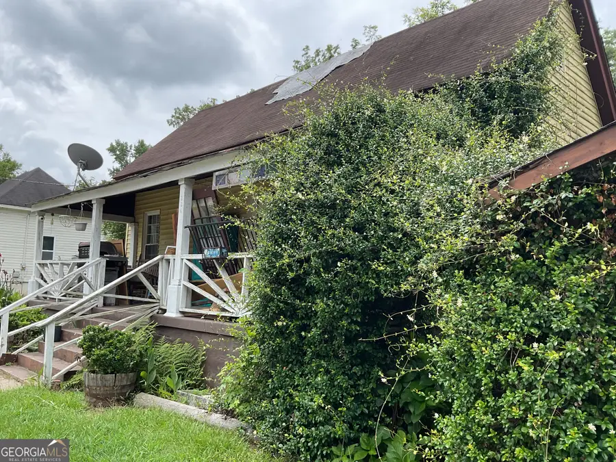334 Atlanta Street, Barnesville, GA 30204 - #2