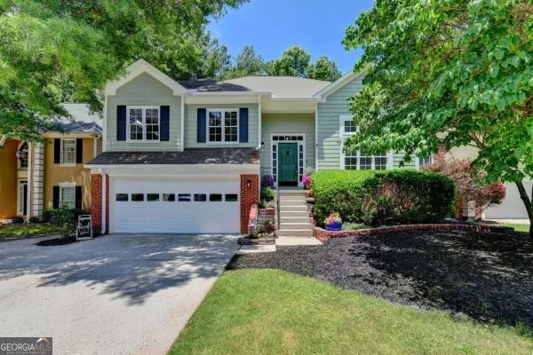 1590 Misty River Run, Roswell, GA 30076