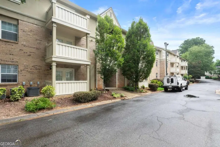 6900 Roswell Road #Q17, Sandy Springs, GA 30328 - #3