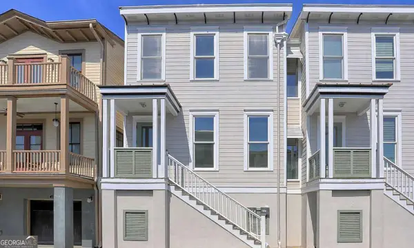 302 Lorch Street #204, Savannah, GA 31401