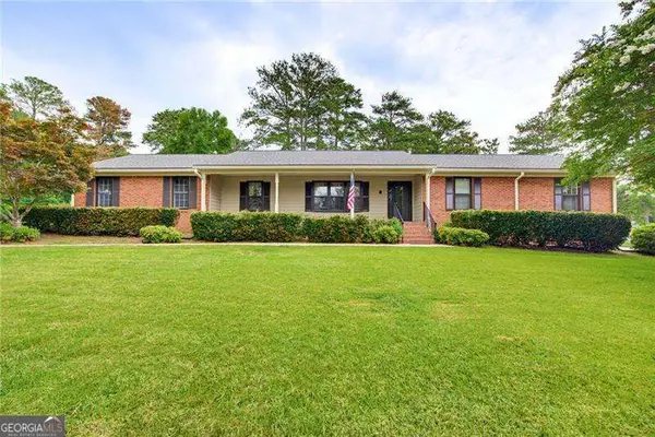 8940 Country Club Drive, Douglasville, GA 30134