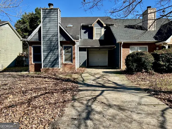 7978 Woodlake Drive, Riverdale, GA 30274