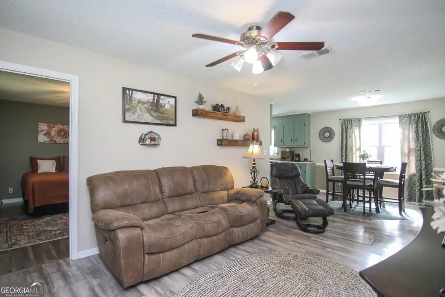 110 24th Avenue, Eastman, GA 31023 - #3