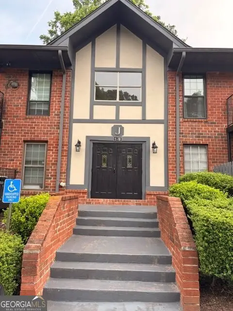 6851 Roswell Road #J2, Sandy Springs, GA 30328