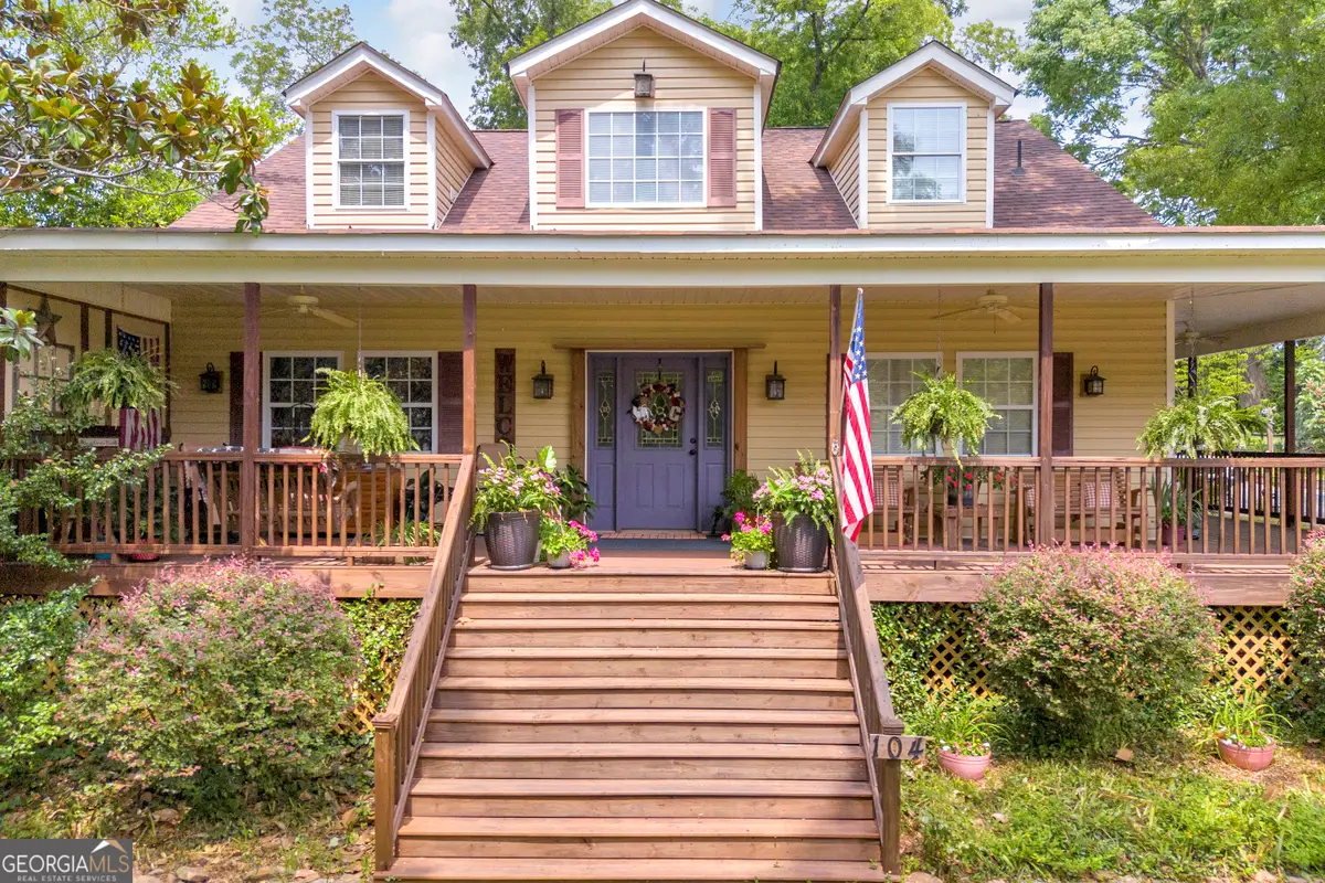 104 Veazey Street, Union Point, GA 30669 - #1