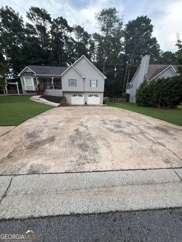 535 Brooksdale Drive, Woodstock, GA 30189