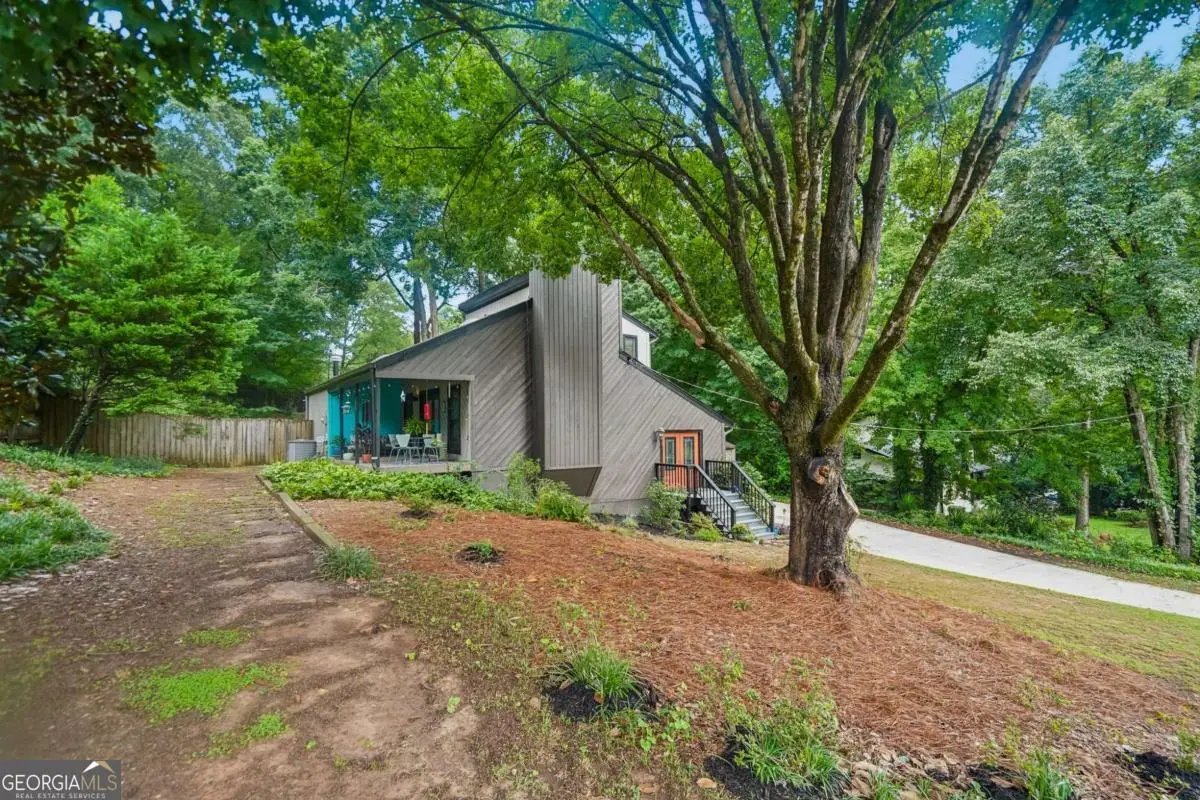 3777 Southgate Drive Sw, Lilburn, GA 30047 - #1