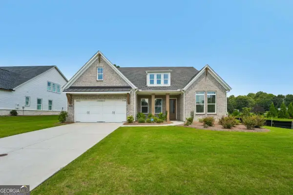 6405 Wallace Farms Drive, Cumming, GA 30028