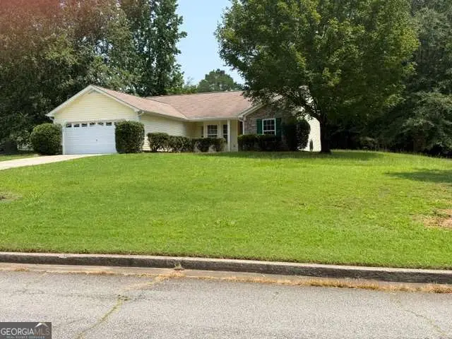124 Hawthorn Drive, Carrollton, GA 30116 - #2