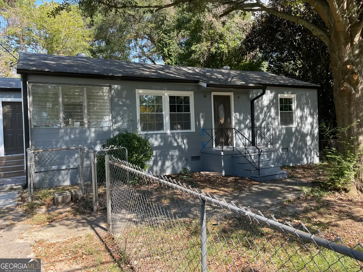 378 Gresham Road Sw, Mableton, GA 30126 - #1