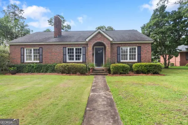 910 6th Avenue, Albany, GA 31701