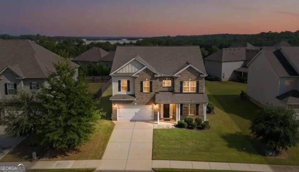 330 Piedmont Circle, Covington Porterdale, GA 30016 - #1