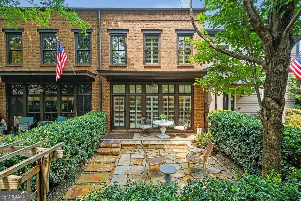 729 Hammond Drive, Woodstock, GA 30188 - #1