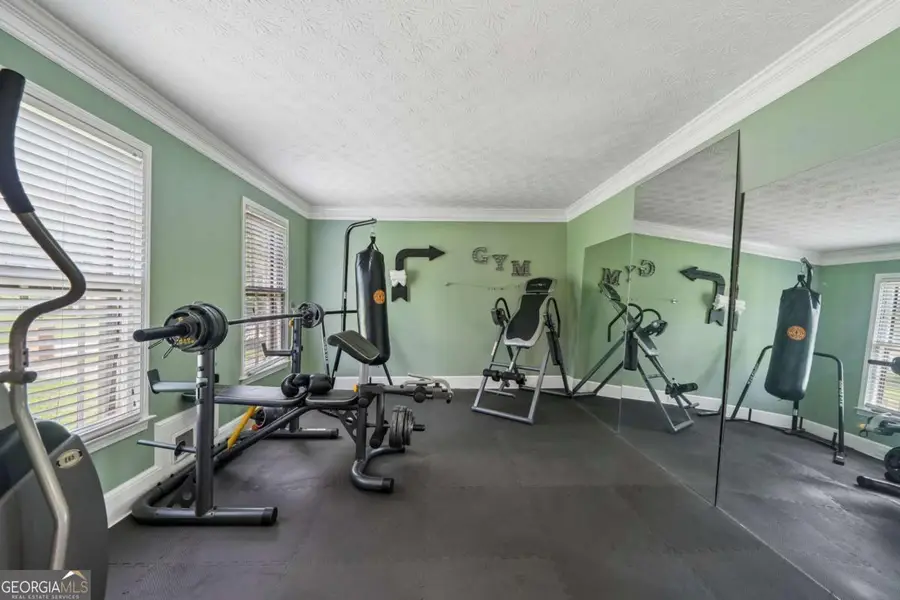 2588 Hickory Cove Sw, Lilburn, GA 30047 - #3