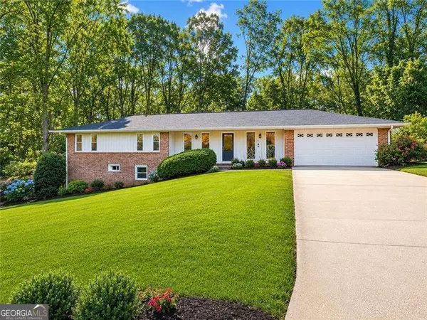 3730 Mill Glen Drive, Douglasville, GA 30135