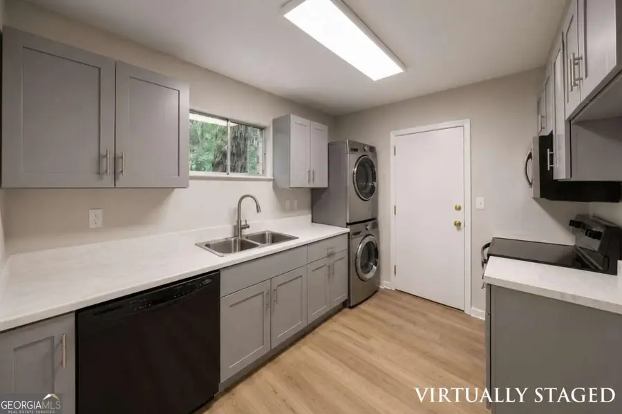 1111 Clairemont Avenue #N3, Decatur, GA 30030 - #3
