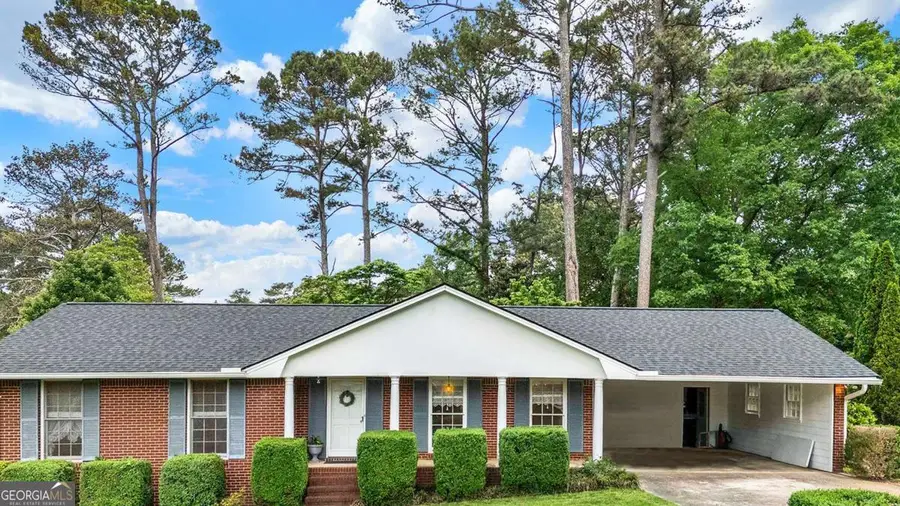 5597 Bob White Circle Nw, Lilburn, GA 30047 - #3