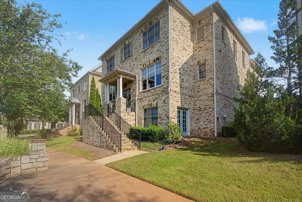 1067 Merrivale Chase, Roswell, GA 30075