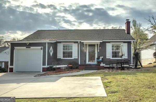1005 S Crest Road, Rossville, GA 30741