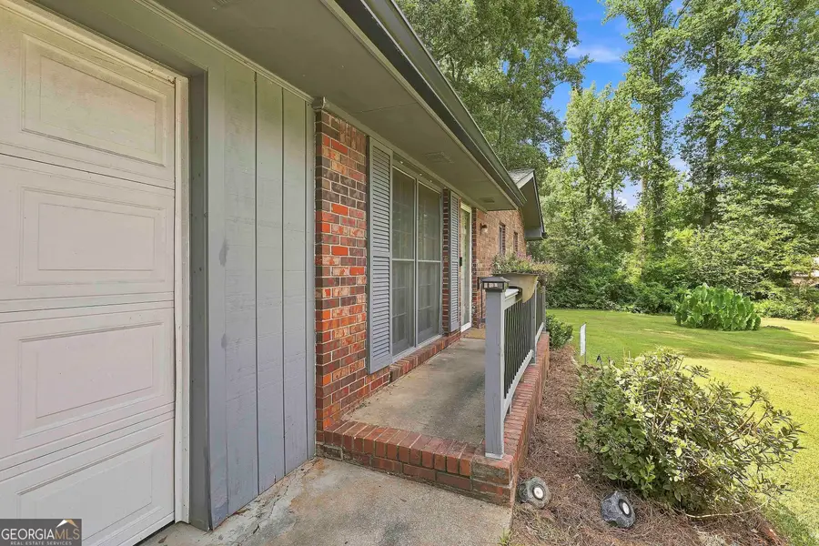 20 Willow Court, Newnan, GA 30263 - #3