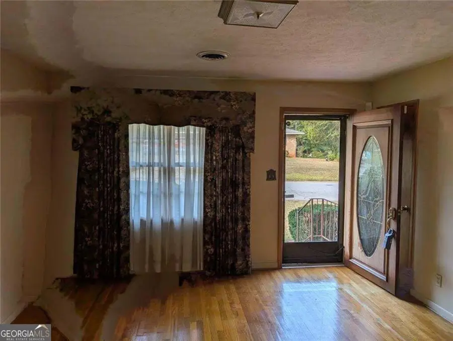 109 7th Street, Carrollton, GA 30117 - #2