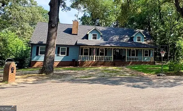 102 Alpine Court, Warner Robins, GA 31088