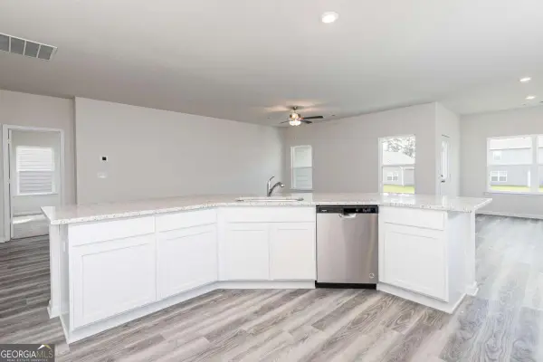 387 Sand Dune Way, Conyers, GA 30013