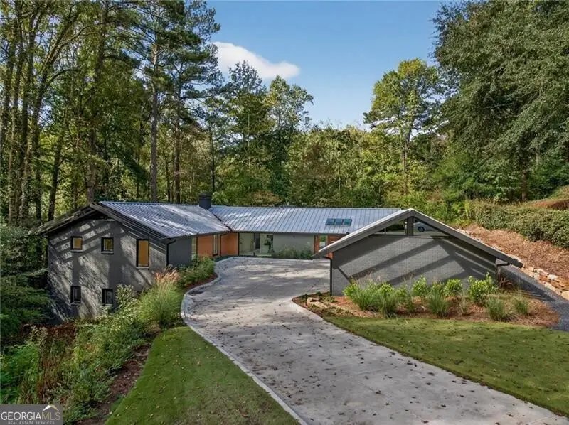 585 Amberidge Trail, Atlanta, GA 30328 - #2