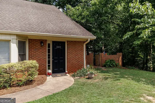 220 Eaglewood Court, Athens, GA 30606