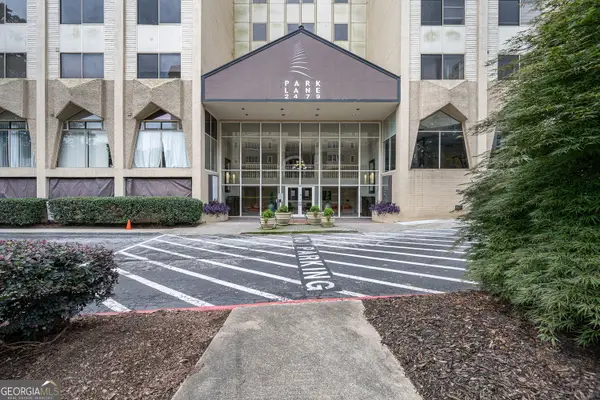2479 Peachtree Road Ne #1808, Atlanta, GA 30305