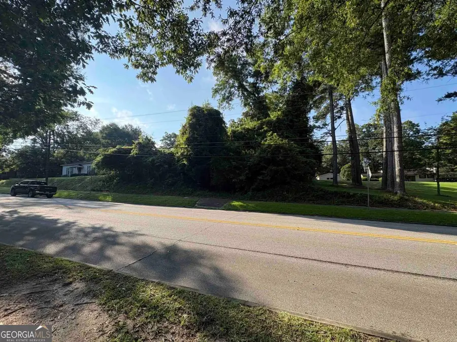 309 W Marion Street, Eatonton, GA 31024 - #3