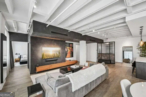 805 Peachtree Street Ne #501, Atlanta, GA 30308
