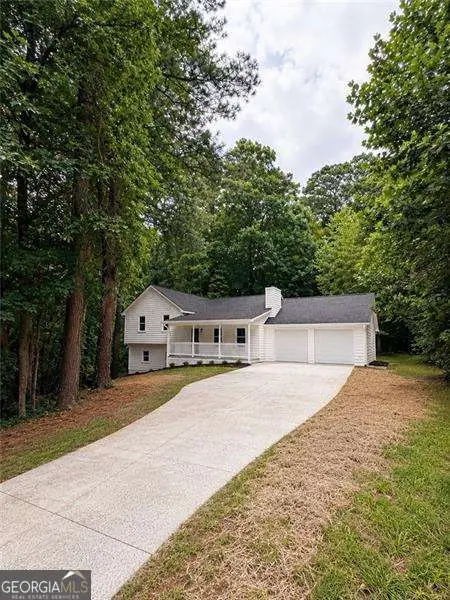 6211 Emerald Springs Drive Se, Acworth, GA 30102 - #2