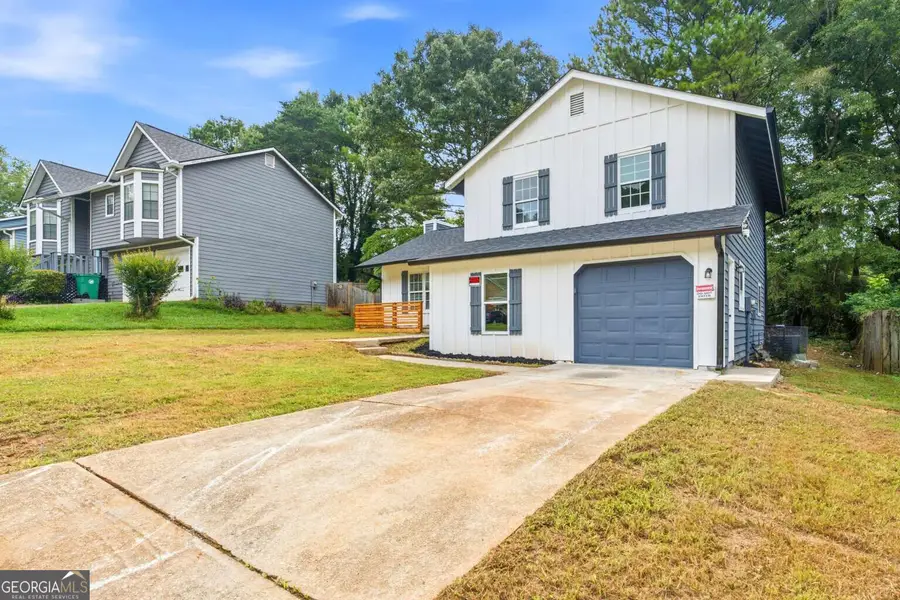 917 Lake Watch Drive, Stone Mountain, GA 30088 - #3