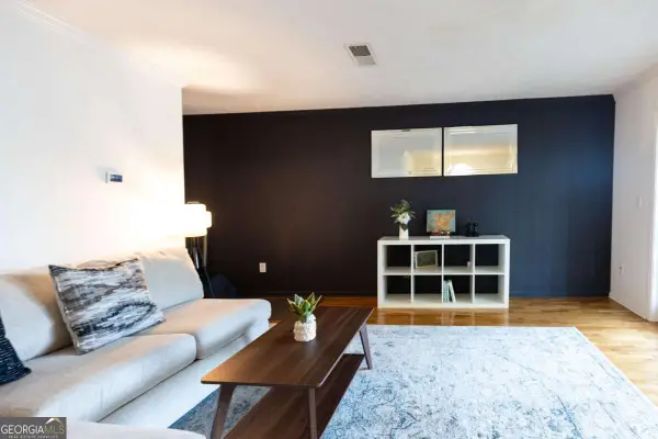 1150 Collier Road Nw #11I, Atlanta, GA 30318