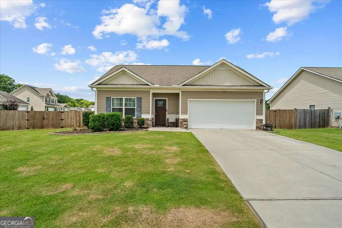 207 Heritage Drive, Calhoun, GA 30701 - #1