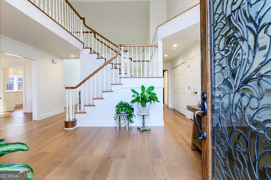 10120 Kinross Road, Roswell, GA 30076 - #2