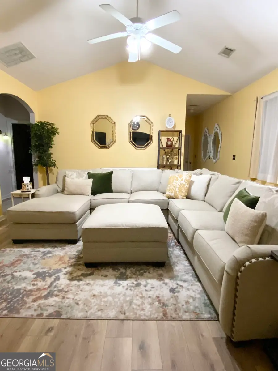 230 River Meadow Drive, Lagrange, GA 30241 - #3