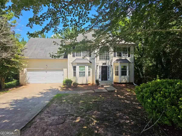 6898 Smoke Ridge Drive, South Fulton, GA 30349