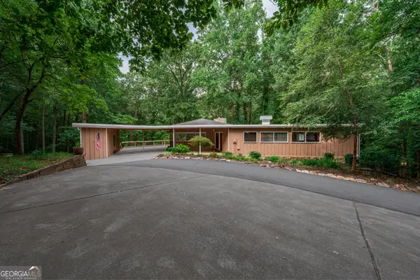 644 Mark Trail, Woodstock, GA 30188