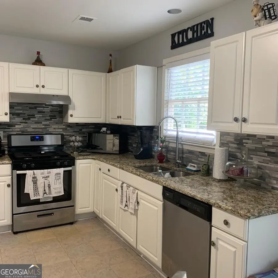 1041 San Lacinto Lane, Lawrenceville, GA 30043 - #3