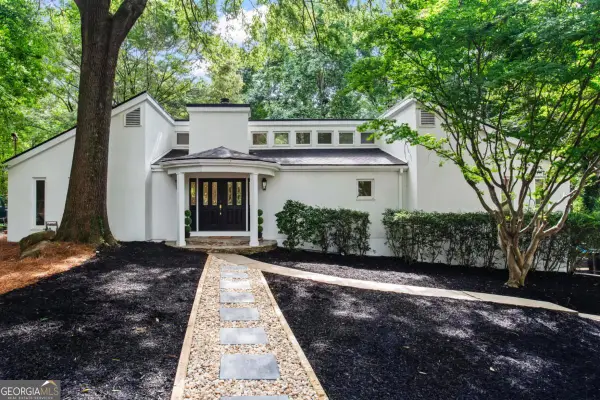 4321 King Springs Road Se, Smyrna, GA 30082