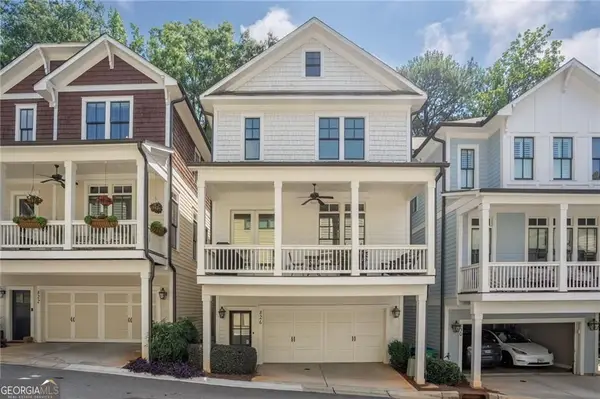 826 Grove Bend, Decatur, GA 30030