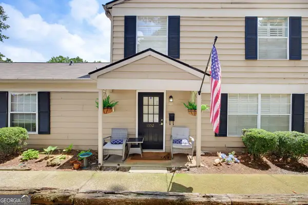 1352 Old Coach Road Sw, Marietta, GA 30008