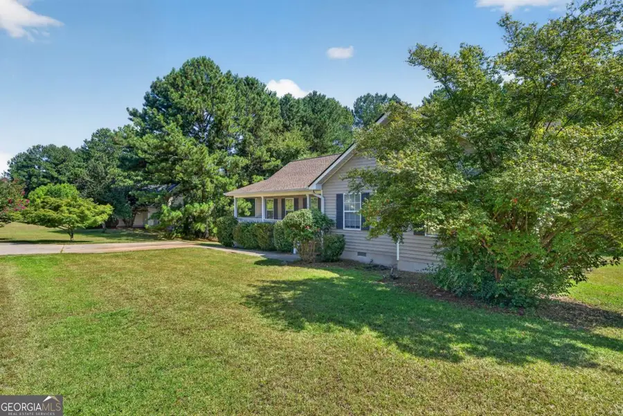 185 Stewart Drive Nw, Milledgeville, GA 31061 - #2
