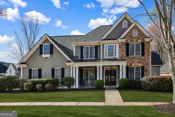300 Crown Vetch Lane, Alpharetta, GA 30005