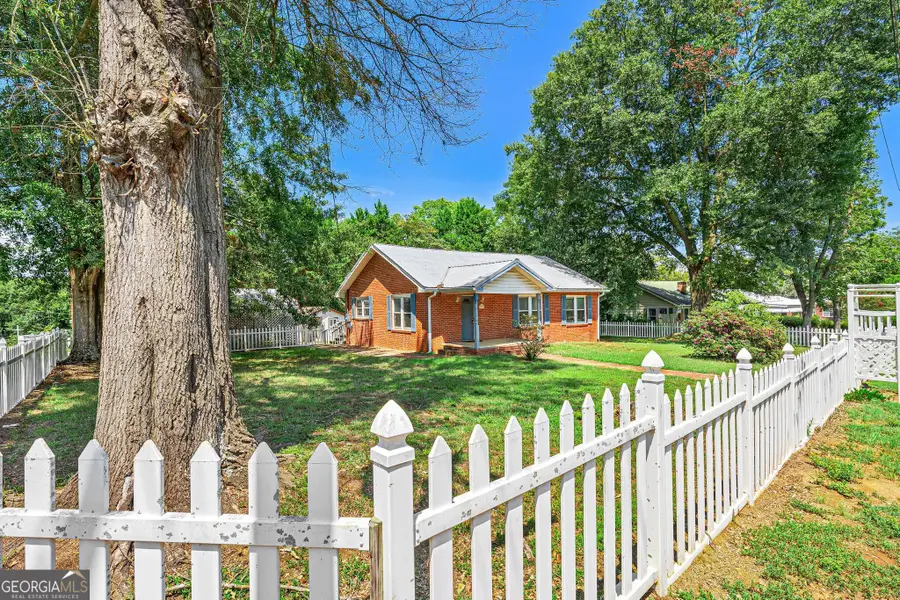 211 Harmony Street, Commerce, GA 30529 - #3